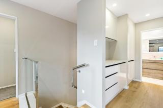 Modern Central 4BRM with Aircon, heating and Parking - 7