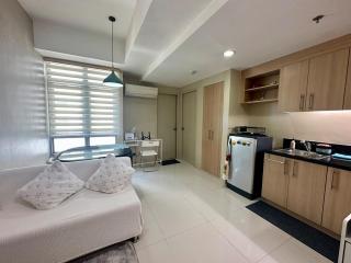 Condo in Makati - Manila - 9