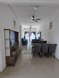 Purnama Skyview Condostay - 0