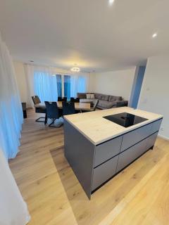 Beautiful house with 3 bedrooms, garden, parking - 8