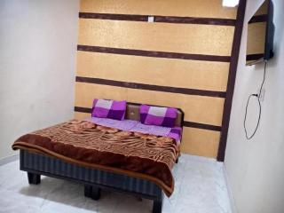 Shri Ganpati Family Hotel - 9