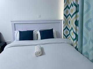 Modern Cozy Studio - 2