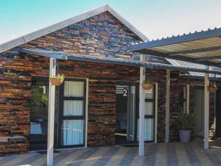 Wild Olive Luxury Accommodation - 6
