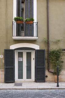 Bari LandLord 31- Old Town Apartment - 2