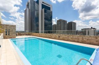 Executive 1BR Westlands Beverly Luxe Ke - 1