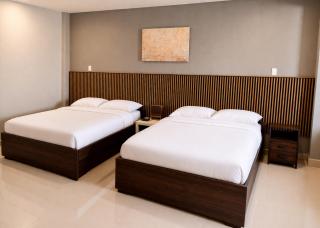 Tris Estates Hotel & Suites - 6