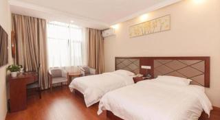 GreenTree Inn Wuxi Donggang Town Donghutang Shell Hotel - 3