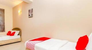 OYO 89703 B Link Hotel - Kulai - 3