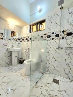 Ivory Door Suite, Islamabad - 1