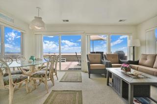 3903 Seashore A - Location! On The Beach - 4