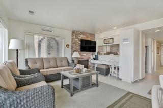 3903 Seashore A - Location! On The Beach - 2