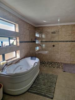 Nandoni Waterfront Resort - 2