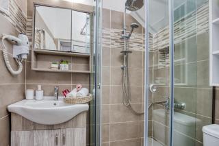 Fouki apartments Ipsos Beach - 2