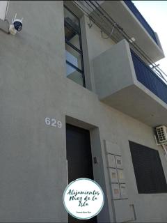 Nuez de la Isla "Paquita Apart" Mono Camas Individuales SHOPPING 5 cuadras! - 0