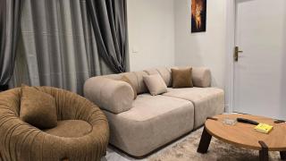 DHB STAYS - Downtown - 6