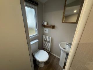 Stylish large static caravan gold rated 3BR Slp 8 Thorness Bay - 5