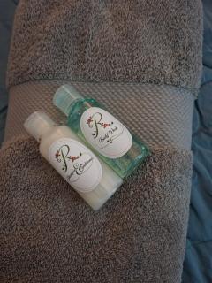 Malta Airport B&B bedroom with private shower - 9