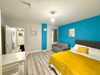 The Little Guest House - 2