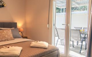 Archontissa Kakodiki - Paleochora - 1