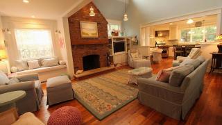 Cutest Cottage On Central - 6