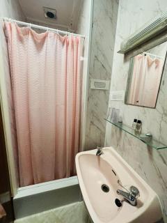 RideSide Hotel - 1