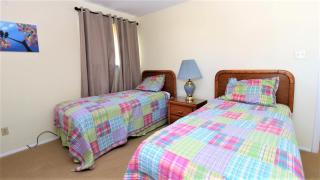 1350 A Wisconsin Ave - 1