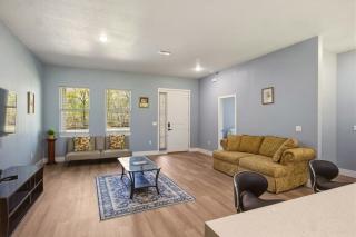 Ocala Modern Living near I-75 and Downtown Ocala - 2