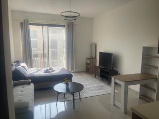 Vibrant gateway Studio in Uptown Zahia by Sharjah - 7