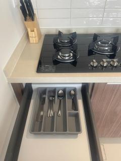 Vibrant gateway Studio in Uptown Zahia by Sharjah - 3