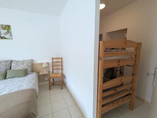 Face à la plage et au falaise- Endroit calme - 6