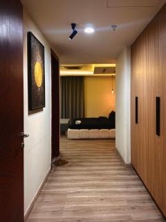 2 BHK LUX Apartment with 8 ball pool & outdoor cinema - 4