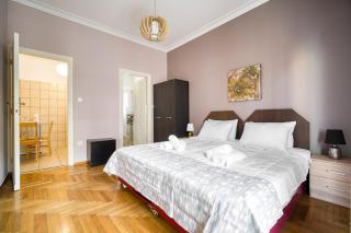 A Vintage Flat near Museum - 5