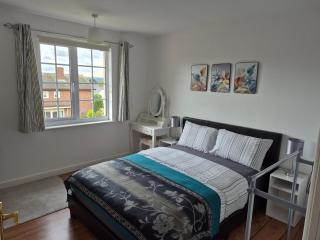 private room with a shared bathroom - 6