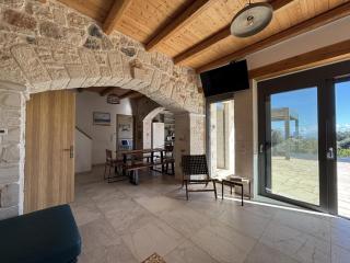 MayaElisa Villa with Heated Pool, By Hellocrete - 2