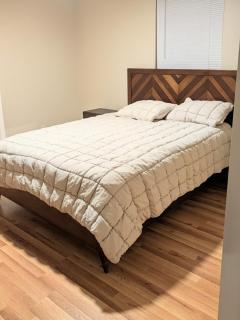 Spacious bungalow near Dallas City Center - 8