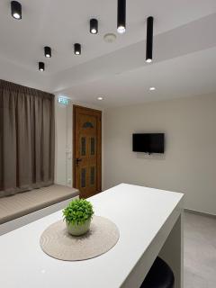 Takis Studios Studio Nopi - 1