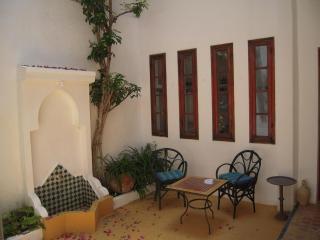 JIBARI Riad con terraza en la medina de Asilah - 4