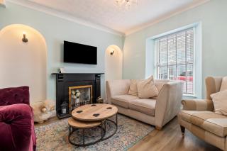 3 Somerset Place - Heart of Tenby Close to the Beach - 3