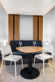 City apartment with Bedaway - 7