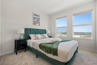 Glacier Ridge Retreat | Spacious 4BR • Sleeps 14 - 2