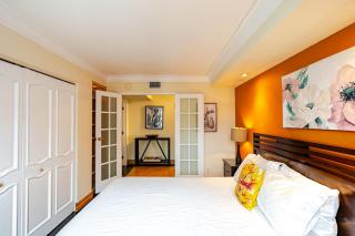Spacious 2BR Oceanfront Condo with Beach Access - 1