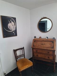 Historic Riverside Retreat - 6