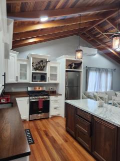 Cozy Yellow Cottage - 6