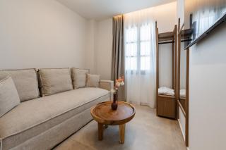 Karavel Suites - Old Town - 4