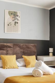 Cozy Croydon home with private garden & free parking contractors & family - 5