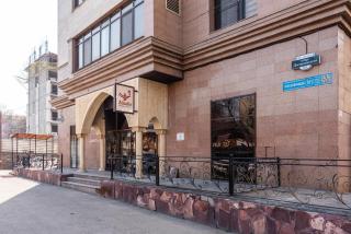 Alladin Capsule Hotel - 9