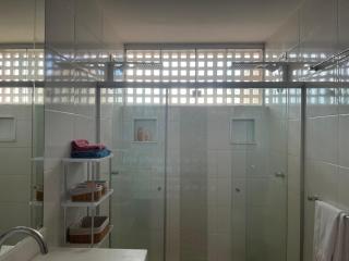 Quarto na 206 Sul Banheiro Privativo Estrutura - 3