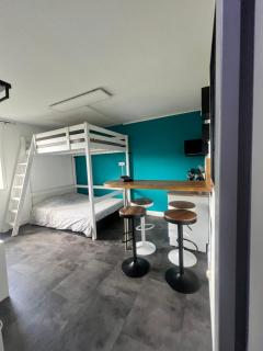 Studio - 2