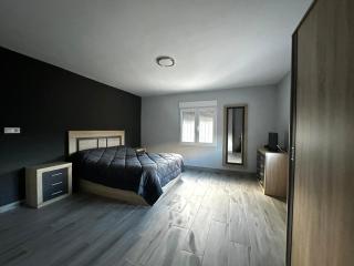 4 habitaciones en casa rural con chimenea y jardin - 3