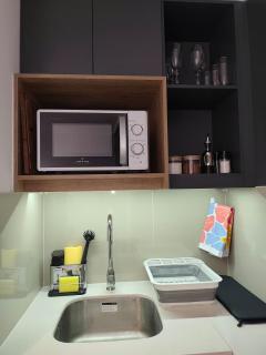 Moderno, acogedor departamento con estacionamiento - 7